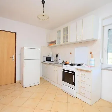 Nenad Apartmán Fažana
