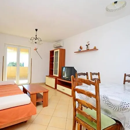 Nenad Apartmán Fažana